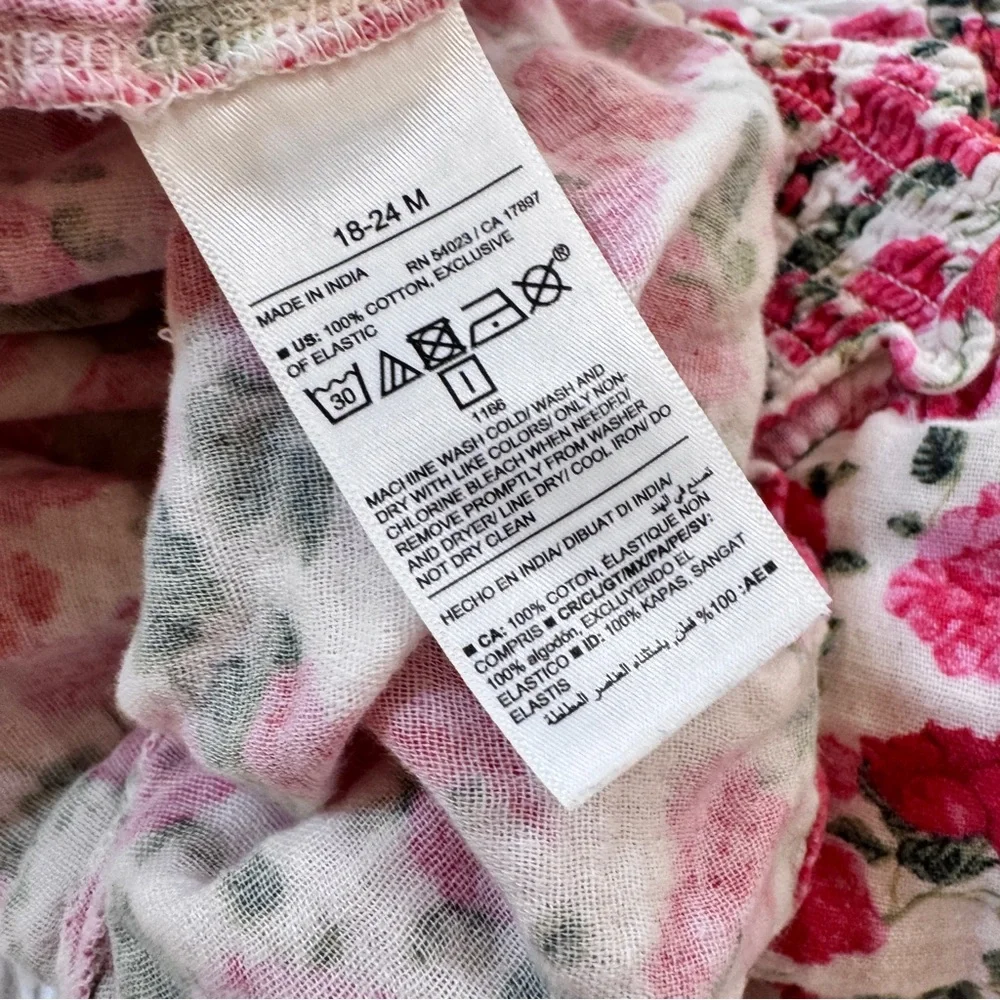 Old Navy Pink Floral‎ Baby Set